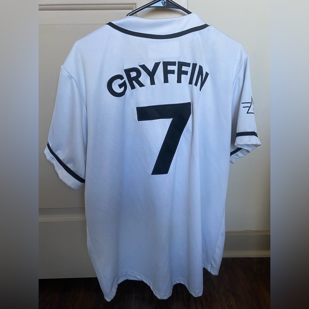 White Gryffin jersey